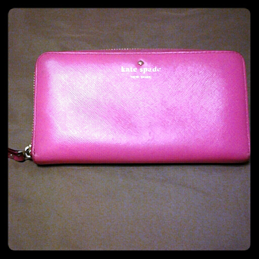 Kate Spade zip around wallet